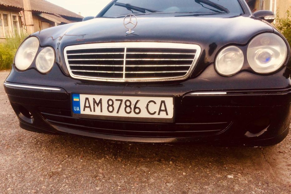 Продам Mercedes-Benz C-Class 2002-2004 2002 года в Киеве