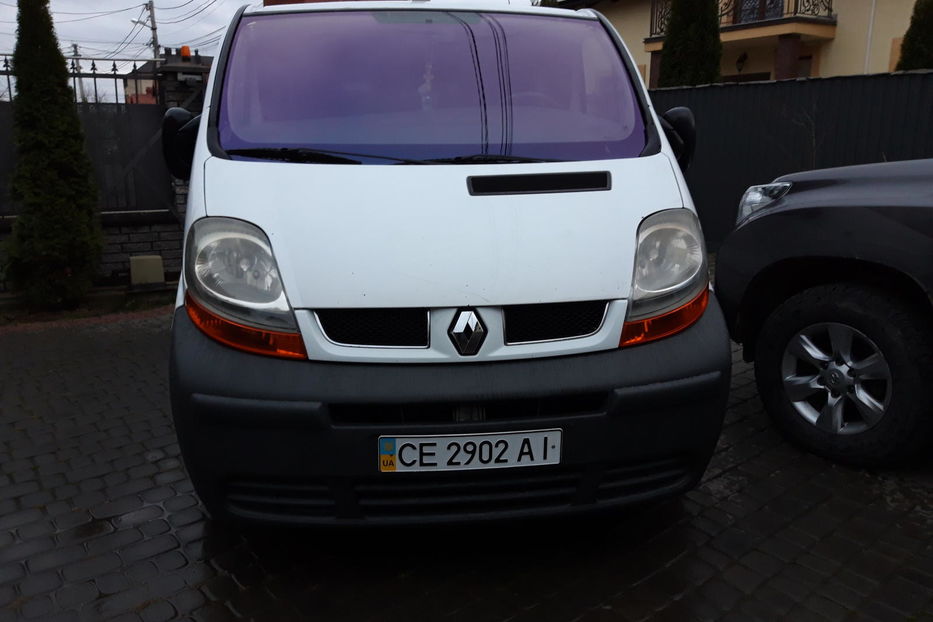 Продам Renault Trafic пасс. 2003 года в г. Коломыя, Ивано-Франковская область