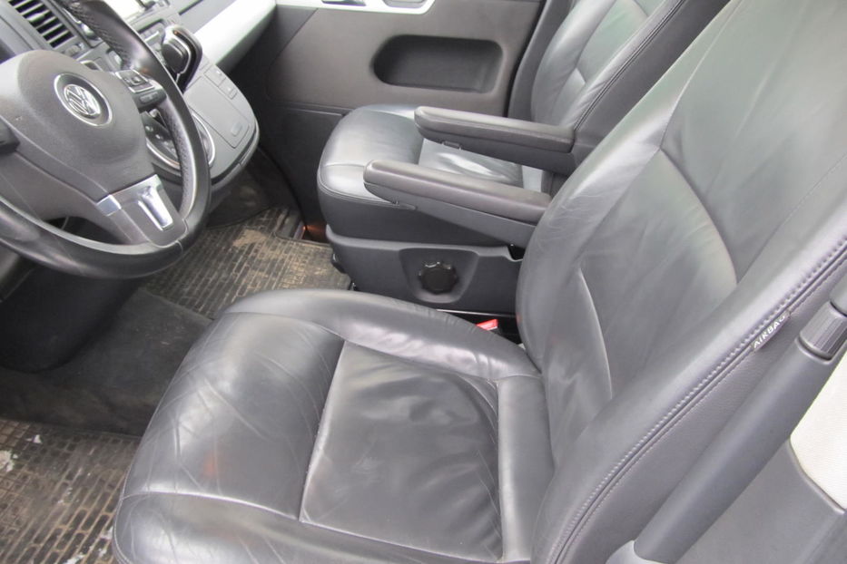 Продам Volkswagen Multivan 4motion edition 2011 года в Сумах