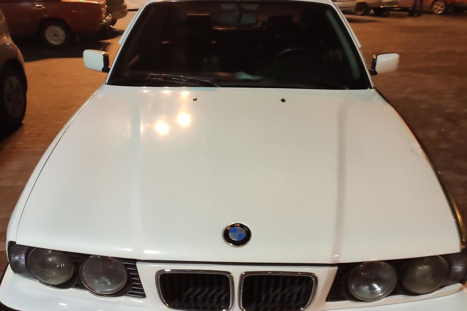 Продам BMW 520 1993 года в г. Мариуполь, Донецкая область