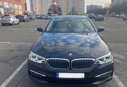 Продам BMW 530 XDrive 2016 года в Киеве