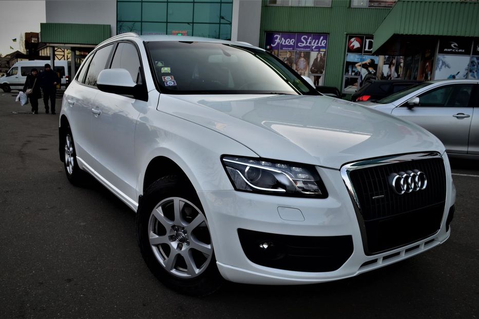 Продам Audi Q5 2012 года в Киеве