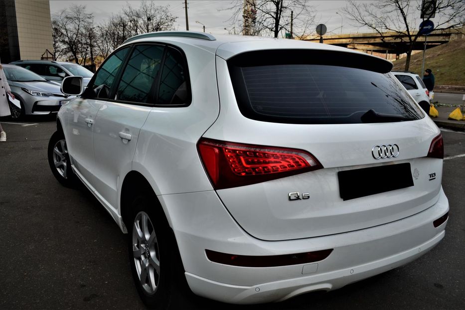 Продам Audi Q5 2012 года в Киеве