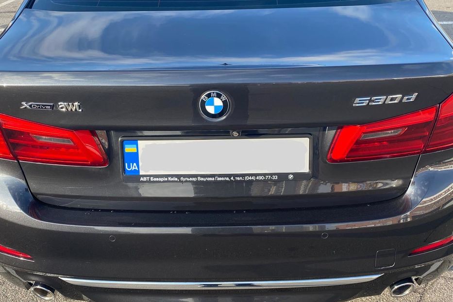 Продам BMW 530 XDrive 2016 года в Киеве