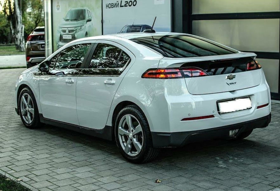 Продам Chevrolet Volt Premier 2015 года в Киеве