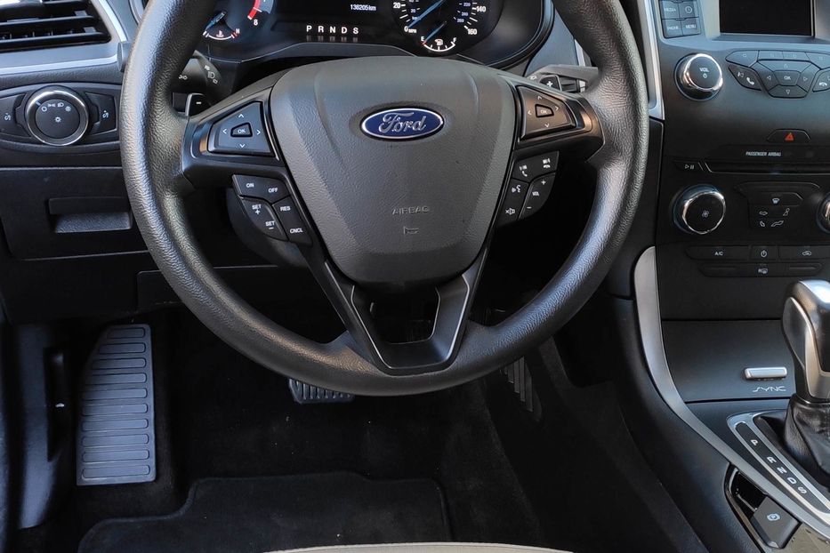 Продам Ford Edge SE 2016 года в Киеве