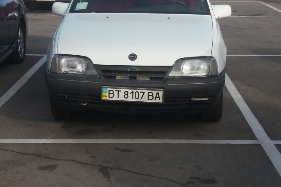 Продам Opel Omega Универсал 1989 года в Херсоне