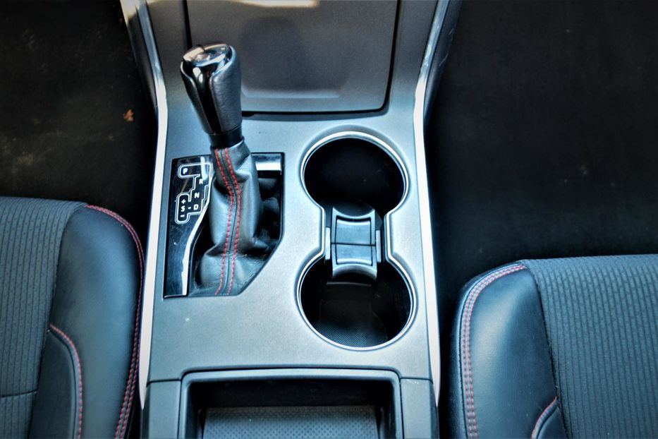 Продам Toyota Camry 2015 года в Киеве