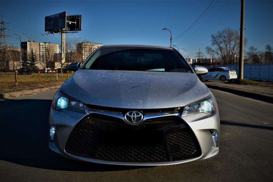 Продам Toyota Camry 2015 года в Киеве