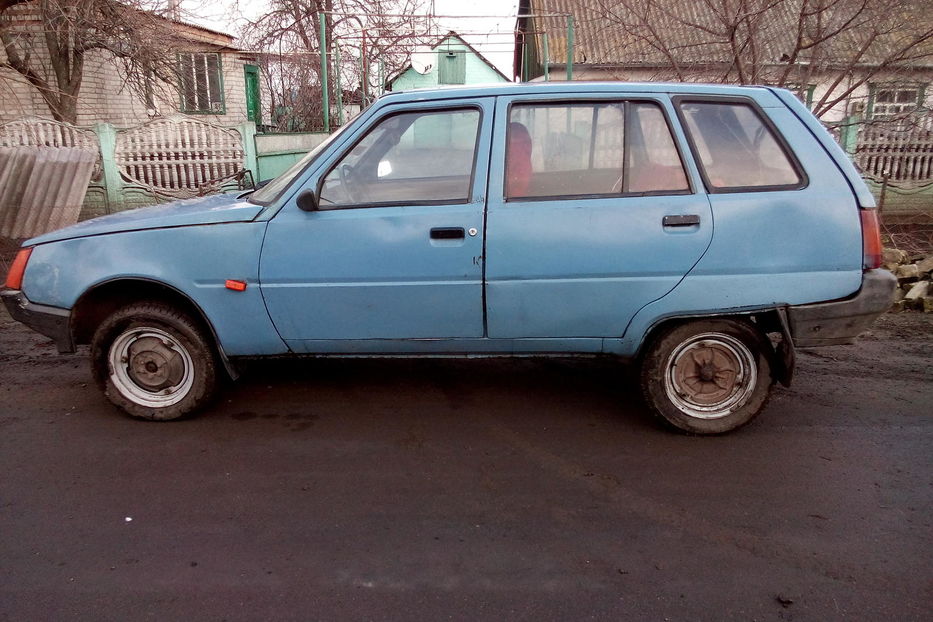 Продам ЗАЗ 1105 Дана 1995 года в г. Юрьевка, Донецкая область