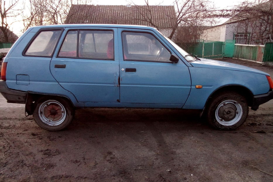 Продам ЗАЗ 1105 Дана 1995 года в г. Юрьевка, Донецкая область