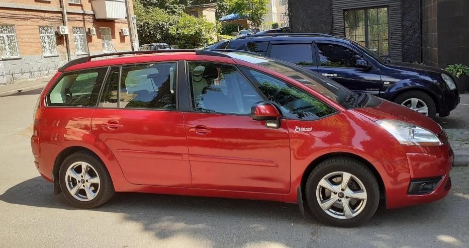 Продам Citroen Grand C4 Picasso 2006 года в Киеве