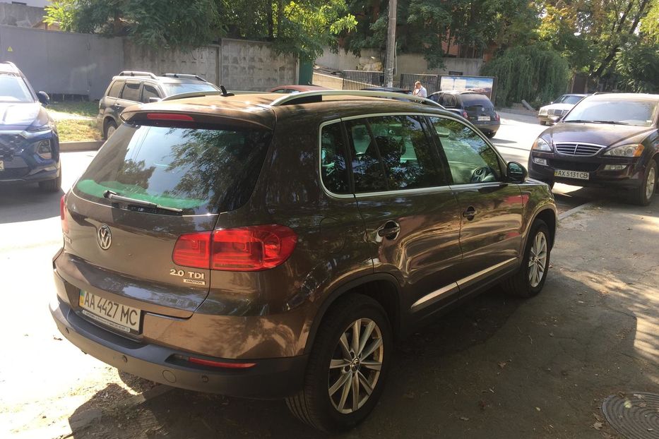 Продам Volkswagen Tiguan . 2012 года в Киеве