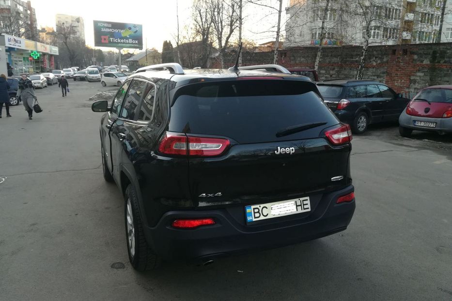 Продам Jeep Cherokee Latitude 4X4 2014 года в Львове