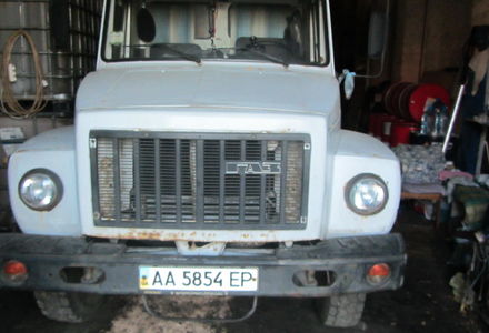 Продам ГАЗ 3307 2003 года в Киеве