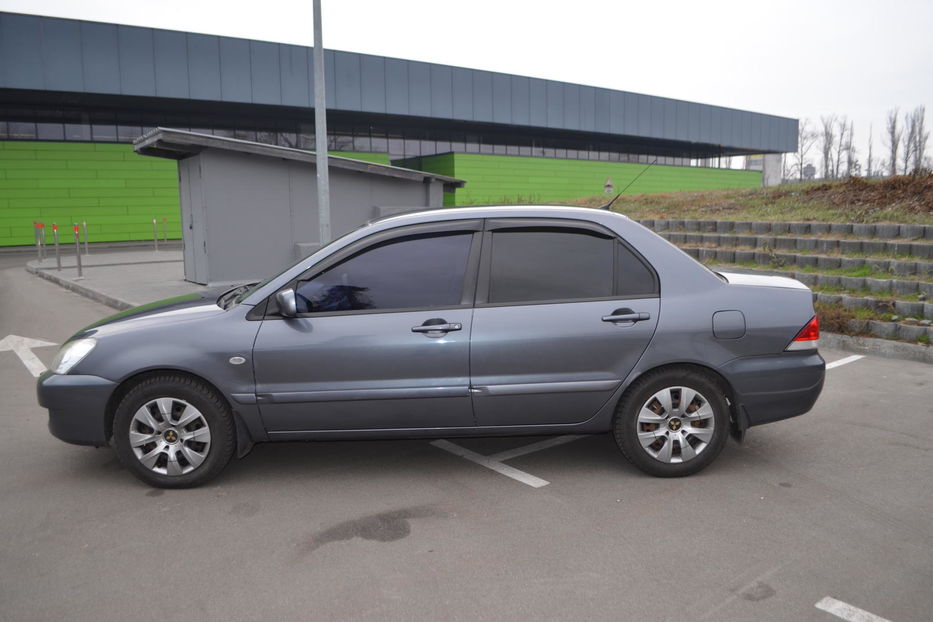 Продам Mitsubishi Lancer 2009 года в Киеве