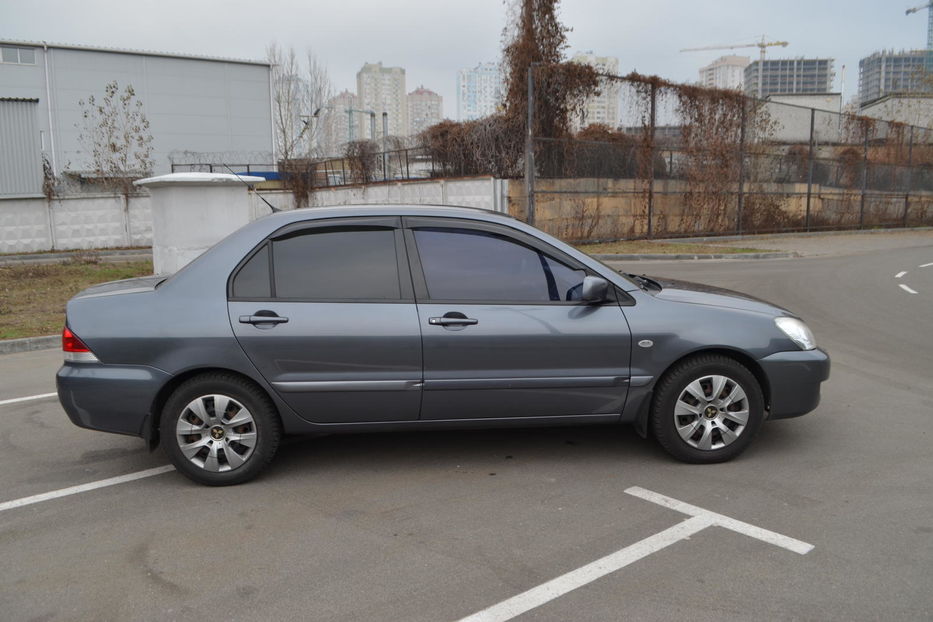 Продам Mitsubishi Lancer 2009 года в Киеве