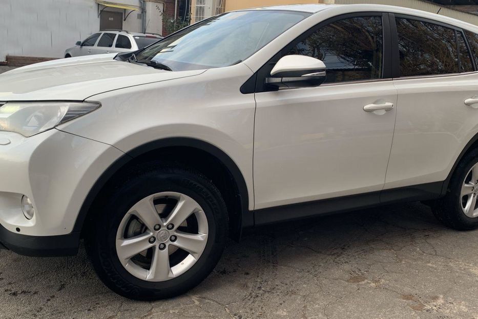 Продам Toyota Rav 4 2013 года в г. Мелитополь, Запорожская область