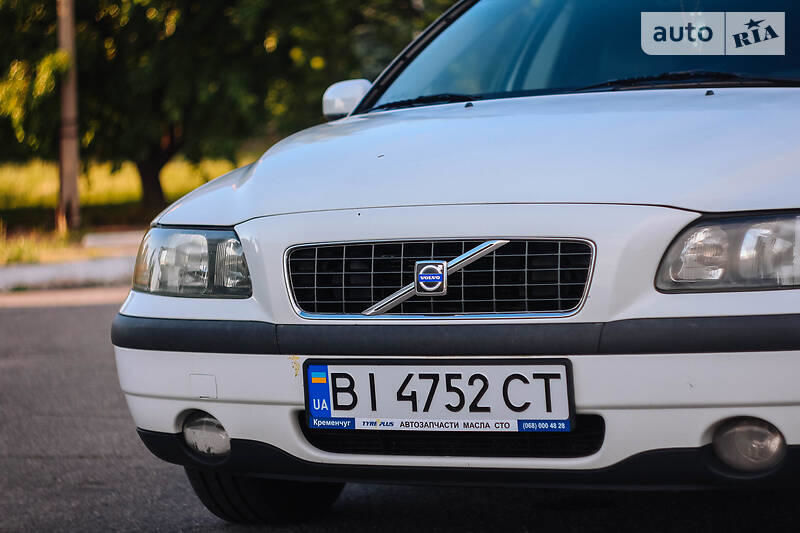 Продам Volvo S60 2003 года в г. Кременчуг, Полтавская область