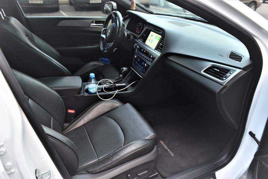 Продам Hyundai Sonata SPORT TURBO 2015 года в Киеве