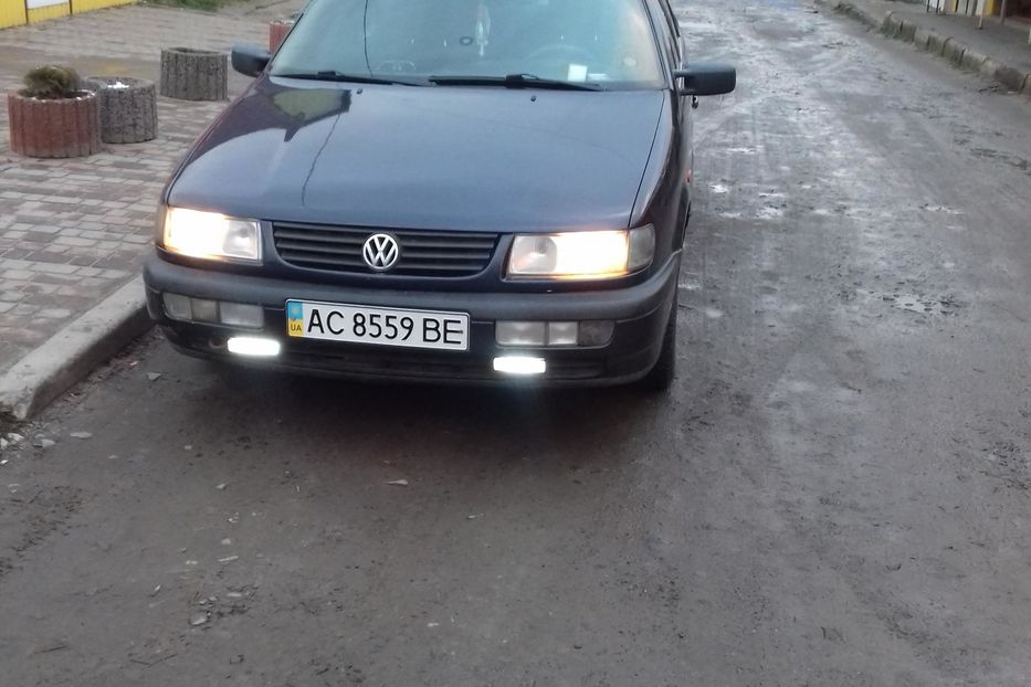 Продам Volkswagen Passat B4 1994 года в Луцке