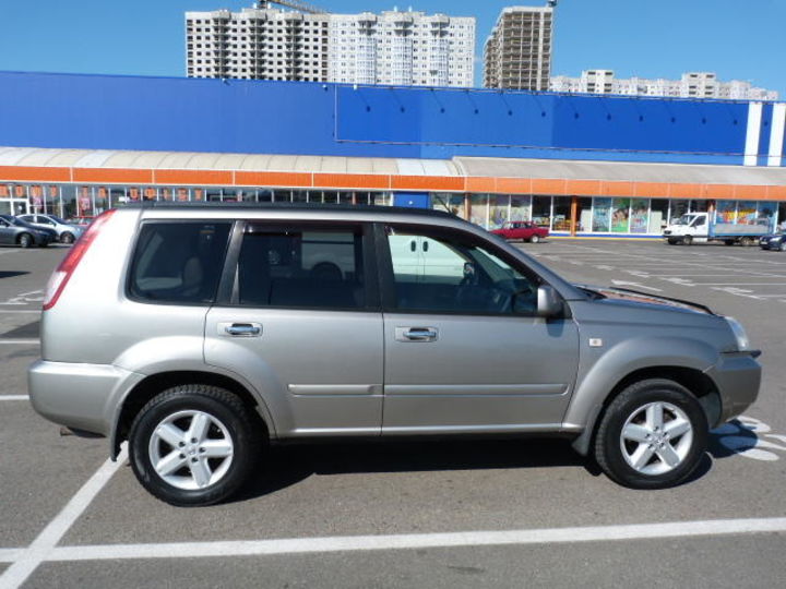 Продам Nissan X-Trail 	Т-30 2006 года в Киеве