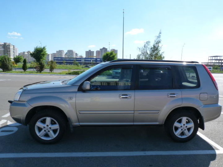 Продам Nissan X-Trail 	Т-30 2006 года в Киеве