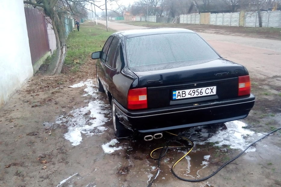 Продам Opel Vectra A 1989 года в г. Носовка, Черниговская область