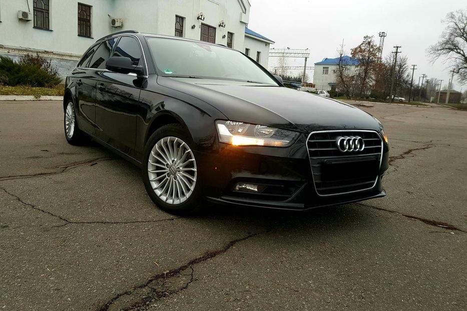 Продам Audi A4 B8.5 avant 2012 года в г. Кременчуг, Полтавская область