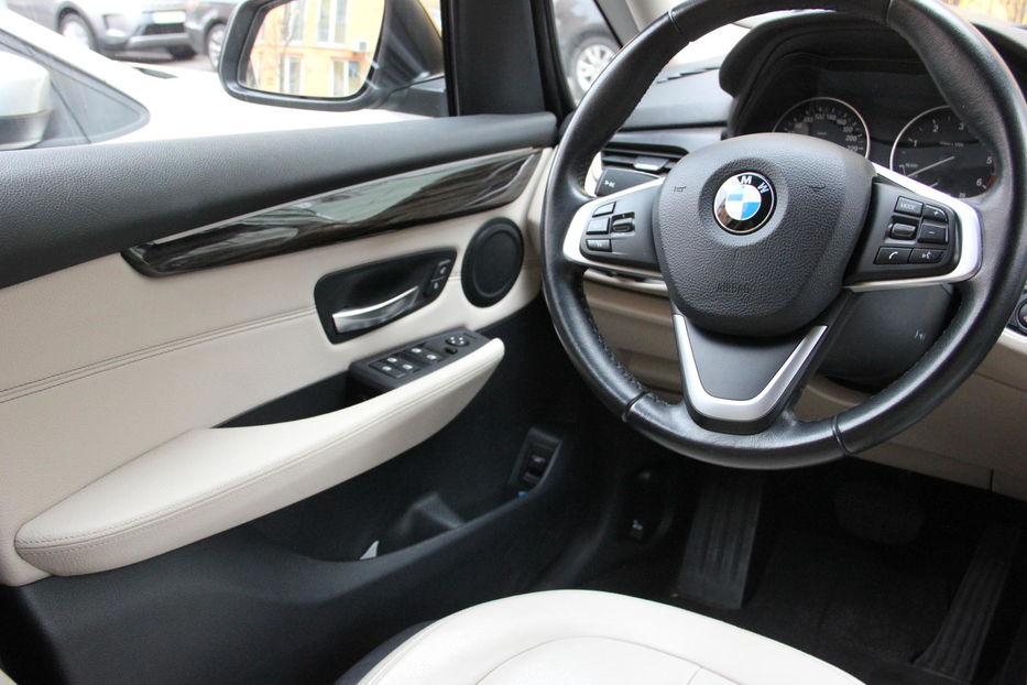 Продам BMW 2 Series Gran Tourer 2016 года в Киеве