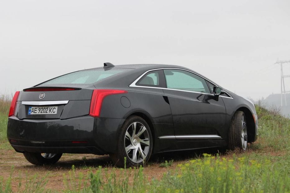 Продам Cadillac ELR 2014 года в Днепре