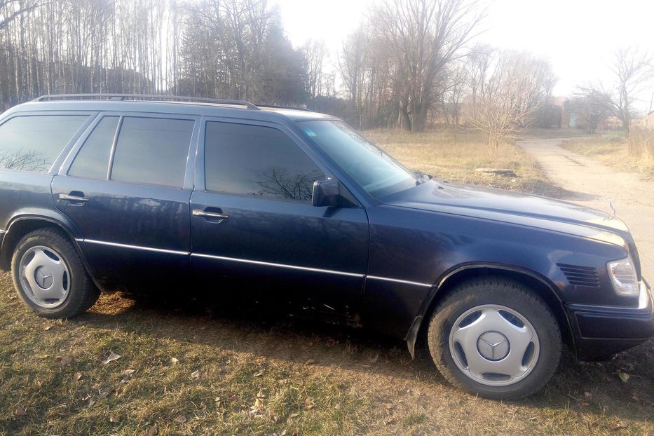 Продам Mercedes-Benz E-Class 1996 года в г. Ромны, Сумская область