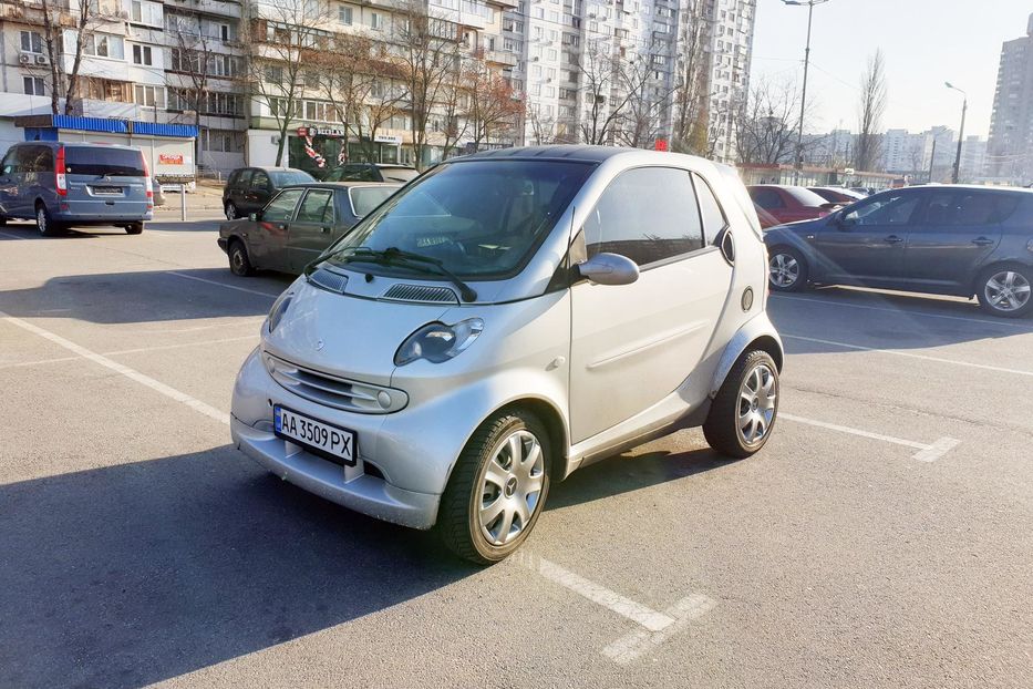 Продам Smart Fortwo 2003 года в Киеве