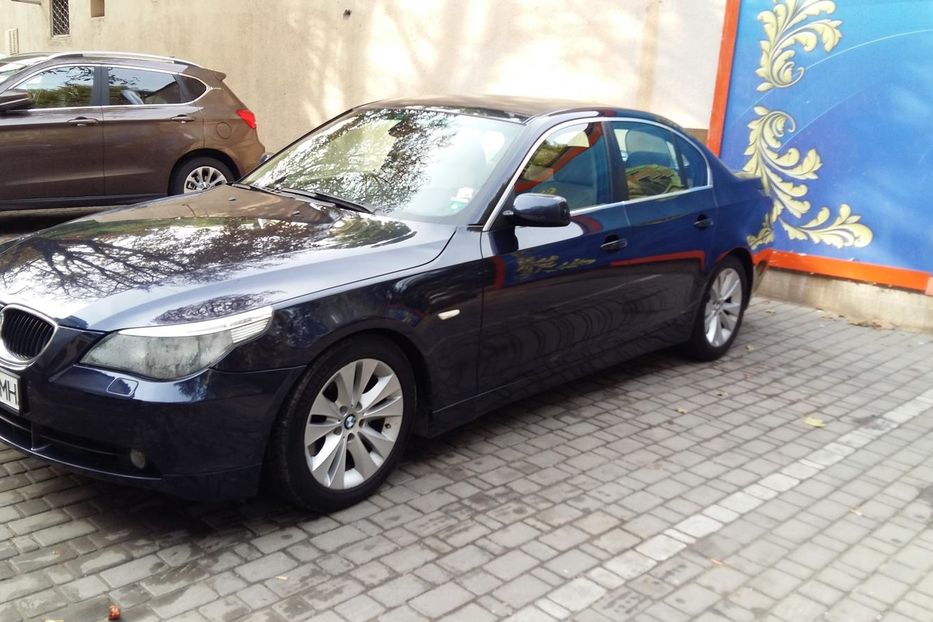 Продам BMW 530 2004 года в Одессе