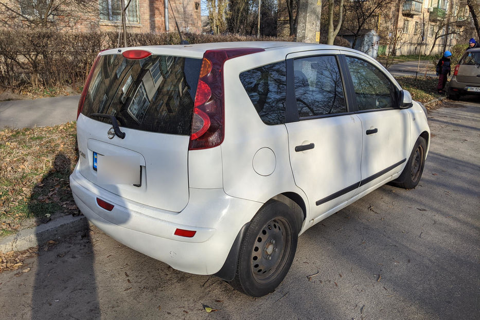 Продам Nissan Note 2012 года в Киеве