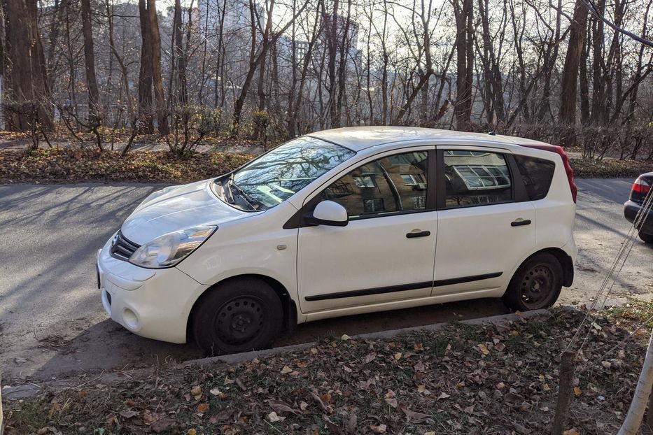 Продам Nissan Note 2012 года в Киеве