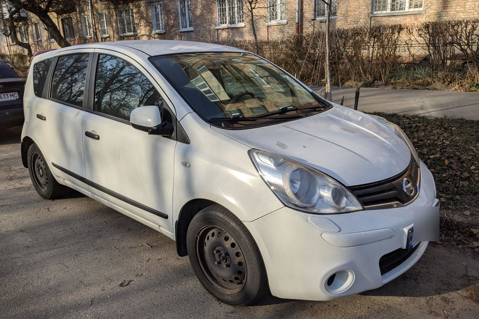 Продам Nissan Note 2012 года в Киеве