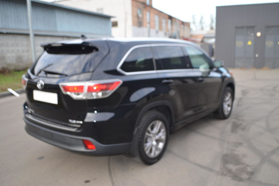 Продам Toyota Highlander 2015 года в Киеве