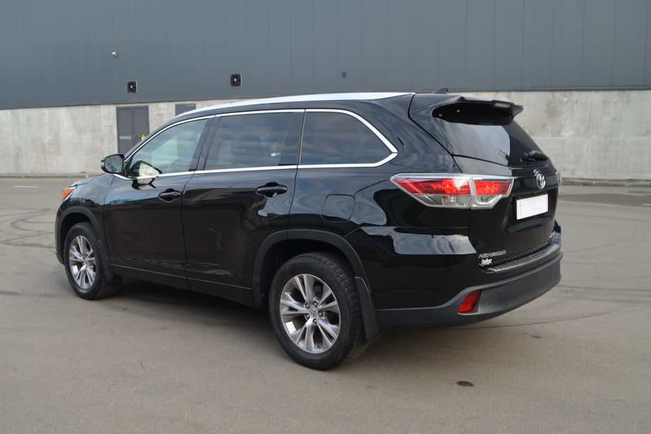 Продам Toyota Highlander 2015 года в Киеве