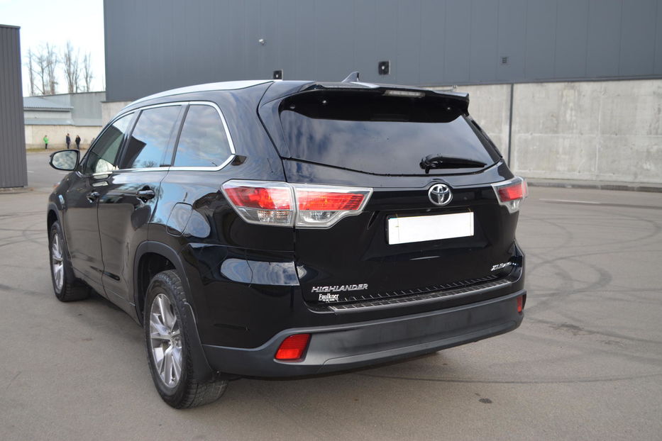 Продам Toyota Highlander 2015 года в Киеве