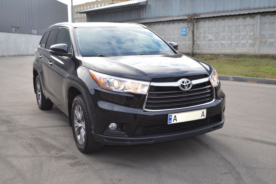 Продам Toyota Highlander 2015 года в Киеве