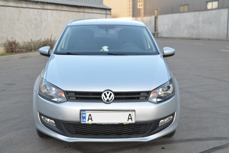 Продам Volkswagen Polo 2013 года в Киеве