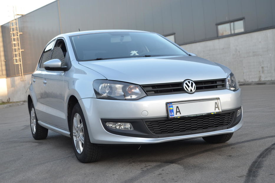 Продам Volkswagen Polo 2013 года в Киеве