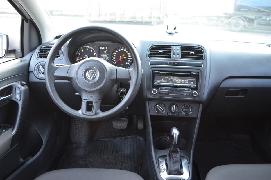 Продам Volkswagen Polo 2013 года в Киеве