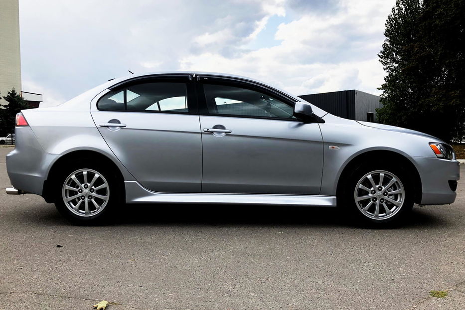 Продам Mitsubishi Lancer X Sportsedan Inform 2011 года в Харькове