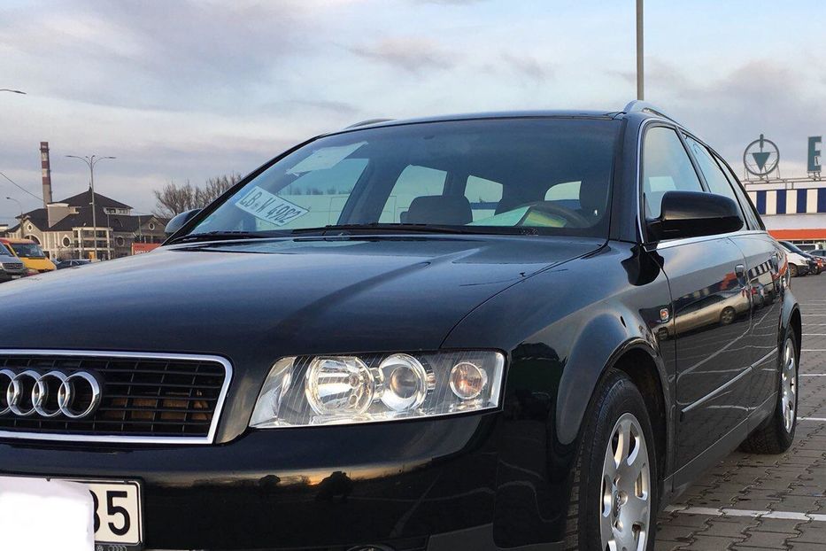 Продам Audi A4 2002 года в Черновцах