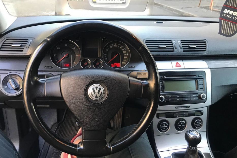 Продам Volkswagen Passat B6 Sportline 2005 года в Киеве