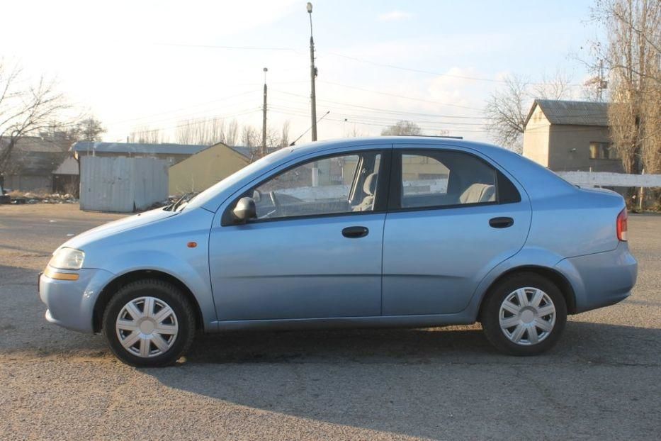 Продам Chevrolet Aveo 2008 года в Киеве