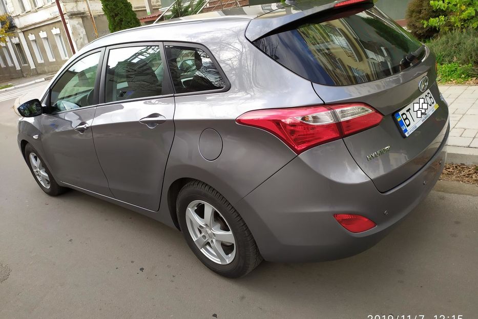 Продам Hyundai i30  2-х зонный климат 2013 года в Херсоне