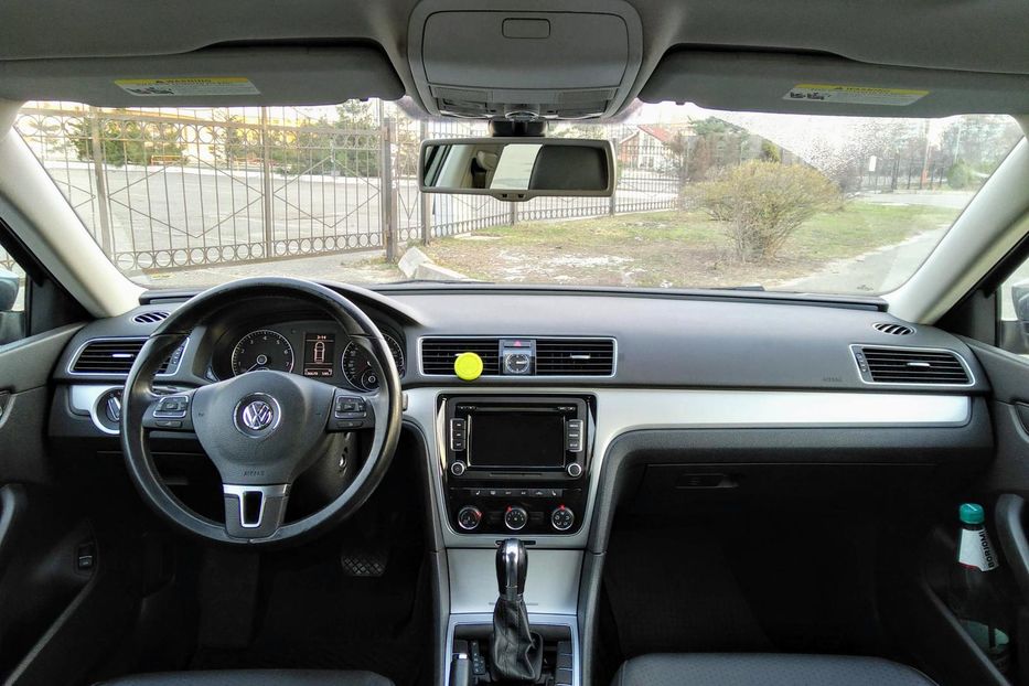 Продам Volkswagen Passat B7 SE 2012 года в Киеве